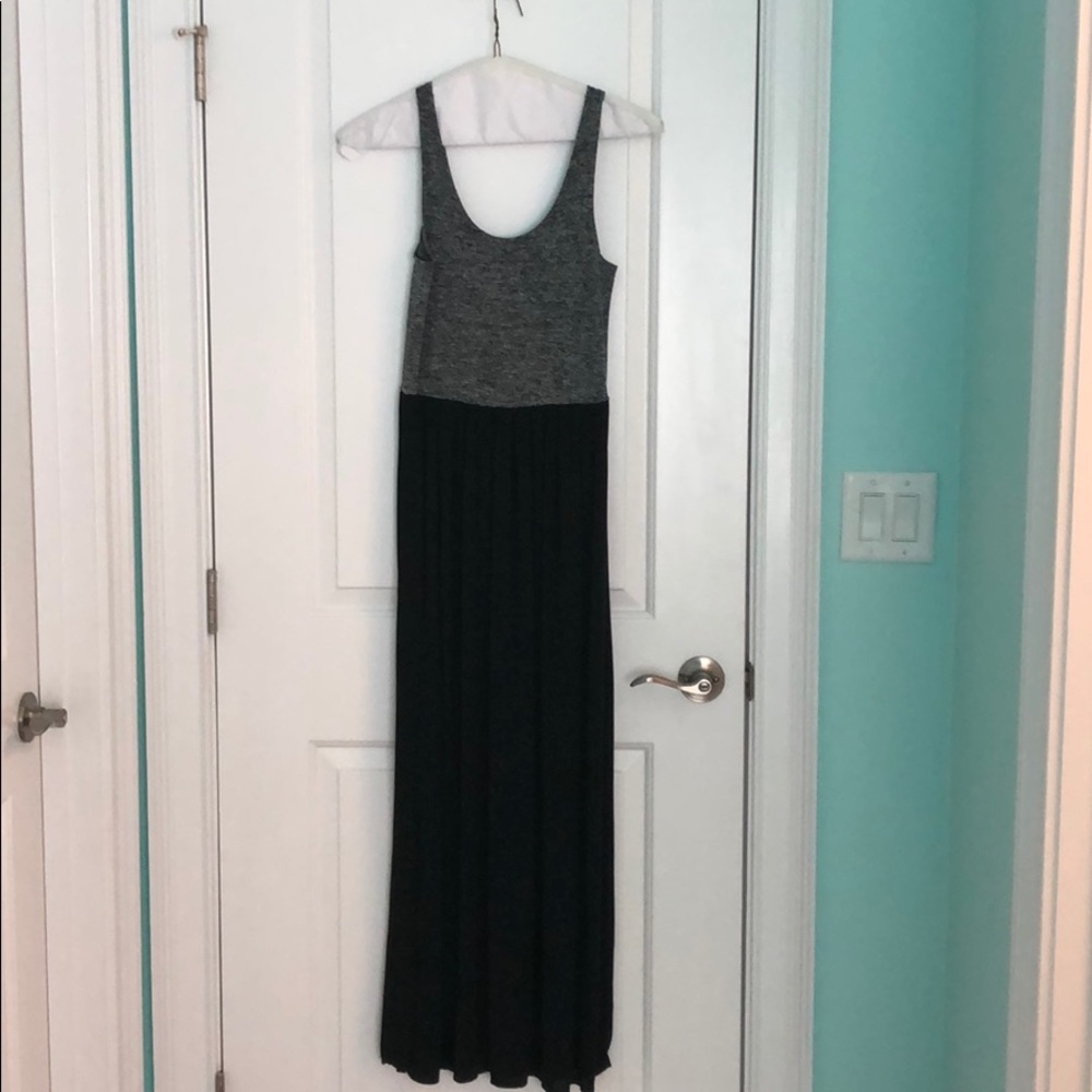 Petite Size LOFT Maxi Dress